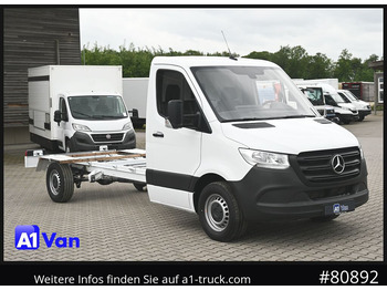 Грузовик-шасси MERCEDES-BENZ Sprinter 317