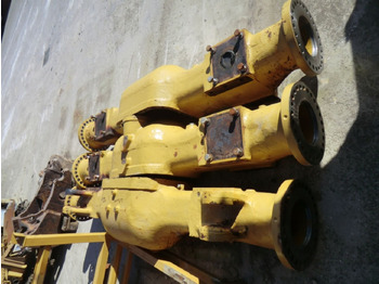 Задняя ось CATERPILLAR