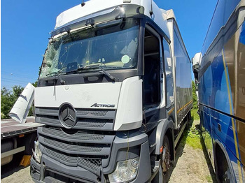 Тентованный грузовик MERCEDES-BENZ Actros 2542