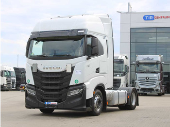 Тягач IVECO S-WAY