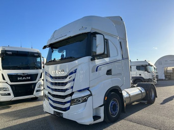 Тягач IVECO Stralis 460