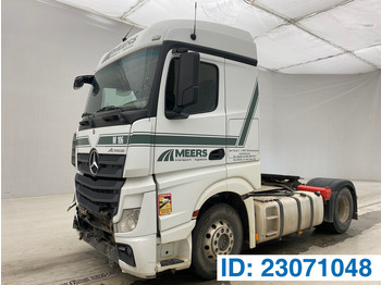 Тягач MERCEDES-BENZ Actros 1843