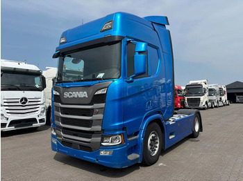 Тягач SCANIA R 500