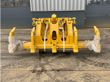 Рыхлитель CATERPILLAR