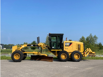 Грейдер CATERPILLAR 140H