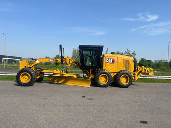 Грейдер CATERPILLAR 140G