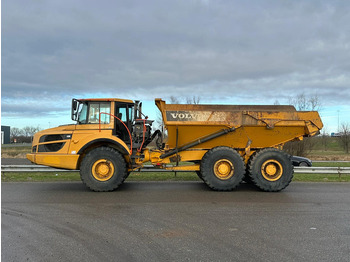 Сочленённый самосвал VOLVO A30G