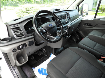 Фургон с закрытым кузовом FORD TRANSIT  BOX LIFT 8 PALLETS CRUISE CONTROL LED LIGHTS AIR CONDITIONING  130HP: фото 2