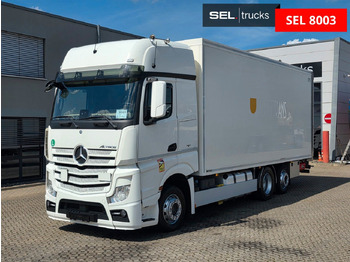 Грузовик с закрытым кузовом MERCEDES-BENZ Actros 2543