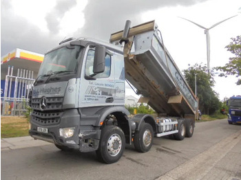 Самосвал MERCEDES-BENZ Arocs