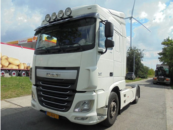 Тягач DAF XF 440