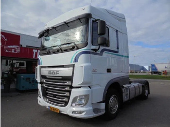 Тягач DAF XF 440