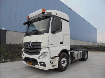 Тягач MERCEDES-BENZ Actros 1943