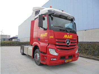 Тягач Mercedes-Benz Actros 1943: фото 3 Тягач Mercedes-Benz Actros 1943: фото 3