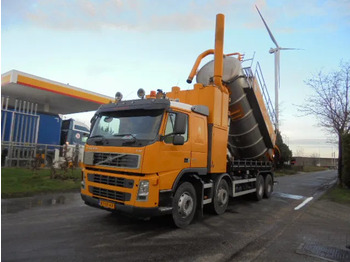 Ассенизатор VOLVO FM 400