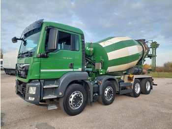 : фото в шапке страницы