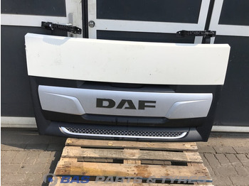 Решётка радиатора DAF XF 106