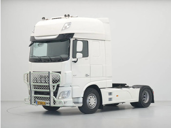 Тягач DAF XF 530