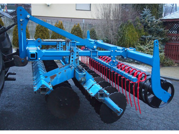 Дисковая борона Brona talerzowa Rabe Werk RABE WERK Fielo biro 3000 2006 Brona talerzowa RABE: фото 4 Дисковая борона Brona talerzowa Rabe Werk RABE WERK Fielo biro 3000 2006 Brona talerzowa RABE: фото 4