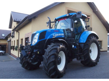 Трактор NEW HOLLAND T7