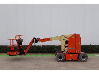Коленчатый подъемник JLG