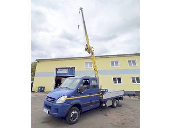 Малотоннажный бортовой грузовик IVECO Daily 50c18