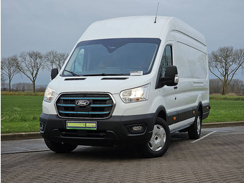 Цельнометаллический фургон FORD Transit