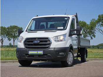 Малотоннажный бортовой грузовик FORD Transit