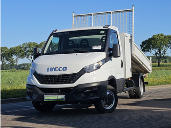 Малотоннажный самосвал IVECO Daily 35c16