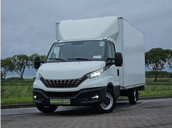 Фургон с закрытым кузовом IVECO Daily 35s18