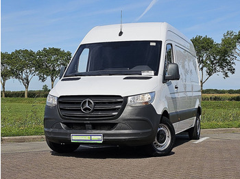 Легковой фургон MERCEDES-BENZ Sprinter 214