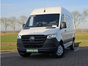 Цельнометаллический фургон MERCEDES-BENZ eSprinter