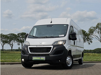 Цельнометаллический фургон PEUGEOT Boxer