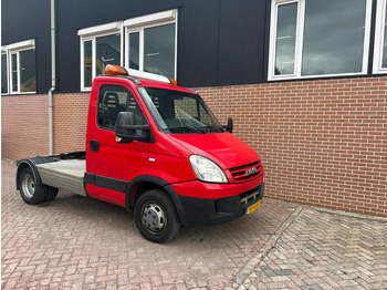 Тягач Iveco Daily 40 C18: фото 2