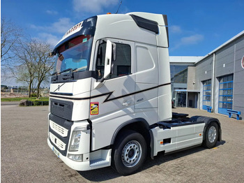 Тягач VOLVO FH