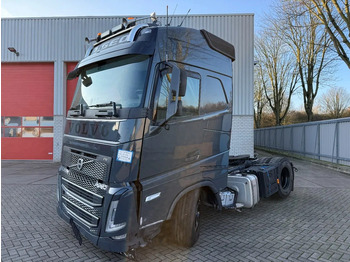 Тягач VOLVO FH