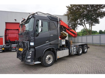 Лесовоз, Автоманипулятор Volvo FH16-750 / ENGINE RUNNING / 6x4 / RETARDER / BIG AXLE / VEB+ / PALFINGER FD250 / EURO-6 / 2016: фото 2