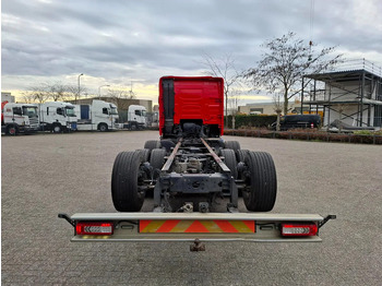 Грузовик-шасси Volvo FH16-750 / VEB+ / ONLY:349761 KM / 9TON FRONT AXLE / INLINER / TECHNICAL 60TON / FULL-AIR / AUTOMATIC / EURO-6 / 2016: фото 4 Грузовик-шасси Volvo FH16-750 / VEB+ / ONLY:349761 KM / 9TON FRONT AXLE / INLINER / TECHNICAL 60TON / FULL-AIR / AUTOMATIC / EURO-6 / 2016: фото 4