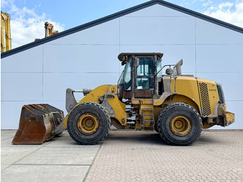 Колёсный погрузчик CATERPILLAR 950K
