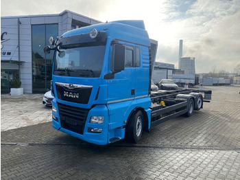 Грузовик-шасси MAN TGX 26.500