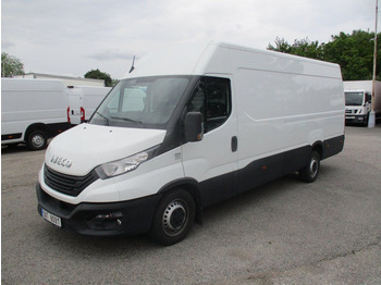 Цельнометаллический фургон IVECO Daily 35s16