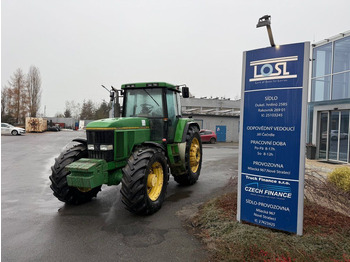 Трактор JOHN DEERE 7800