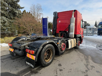 Тягач Volvo FM12.460 6x2 EURO 3: фото 4 Тягач Volvo FM12.460 6x2 EURO 3: фото 4