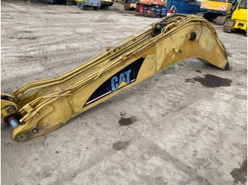 Стрела CATERPILLAR