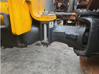 Передняя ось JCB