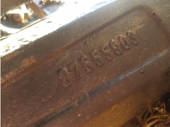 Передняя ось для Тракторов New Holland T6070 Front Axle Housing 87579152, 87633190, 87555903: фото 3