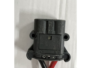 Аккумулятор для Погрузочно-разгрузочной техники Hoppecke unknown | Trak mini 24V30A 230v Year unknown  80A Rema battery connecto Trak mini 24V30A 230v Year unknown  80A Rema battery connector: фото 3