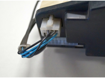 Электрическая система для Погрузочно-разгрузочной техники Linde 1443605100 | Rijschakelaar Control handle Control module: фото 2 Электрическая система для Погрузочно-разгрузочной техники Linde 1443605100 | Rijschakelaar Control handle Control module: фото 2