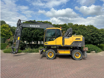 Колёсный экскаватор VOLVO EW160D