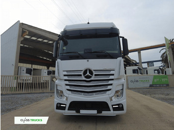 Тягач MERCEDES-BENZ Actros 1845